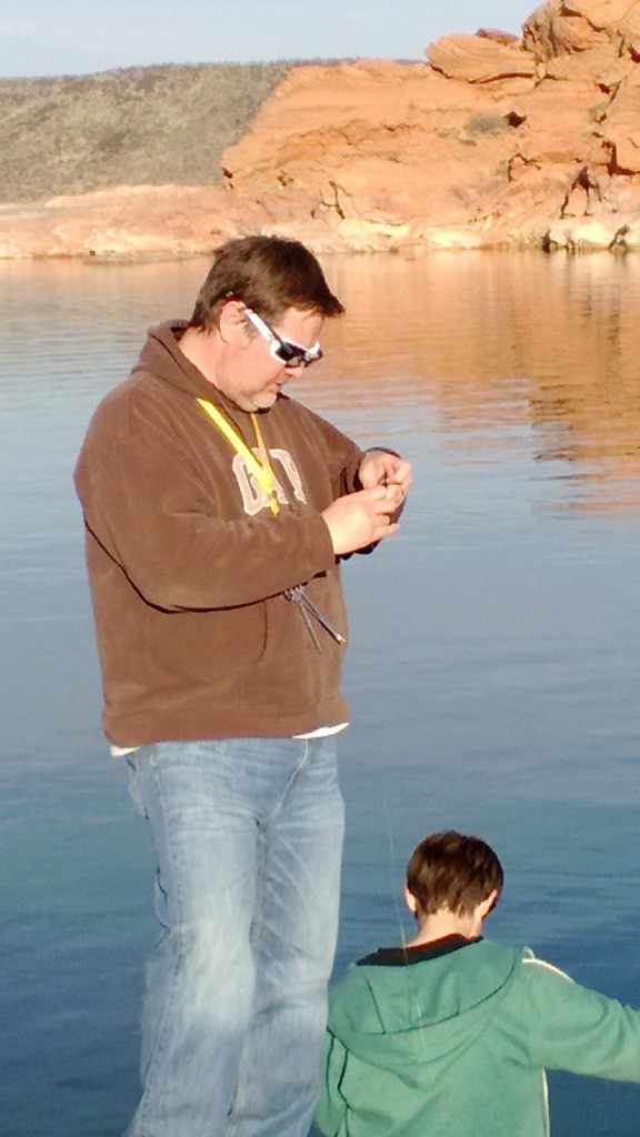 alipyper - double glasses while fishing