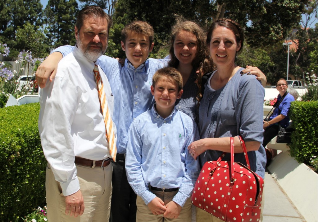 alipyper san diego temple family pic